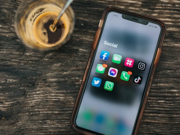Community Pro — Subscription